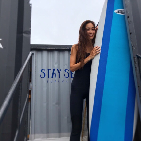 サーファーガール 湘南のサーフィンスクールなら Staysea ステイシー